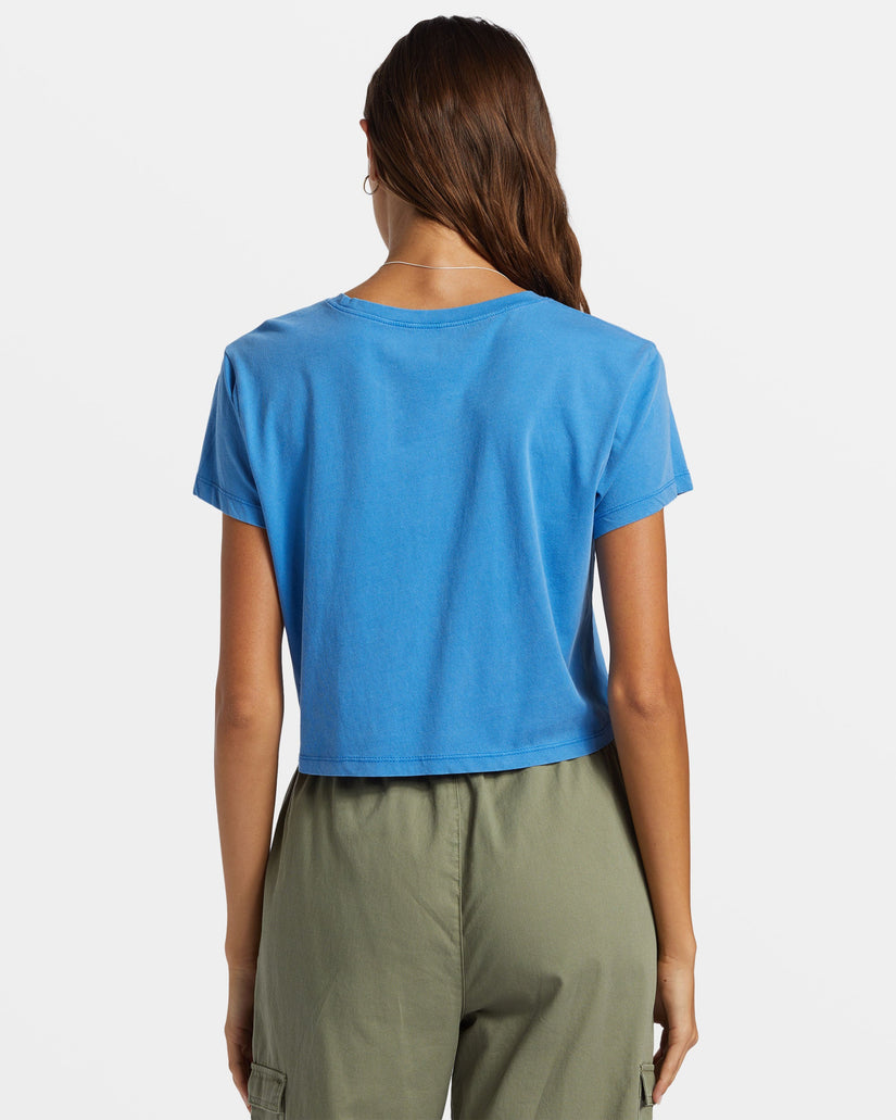 Hibiscus Collegiate Cropped T-Shirt - Campanula